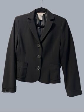 Max Studio Black 3-Button Tailored Blazer Cuffed Sleeve Size 4